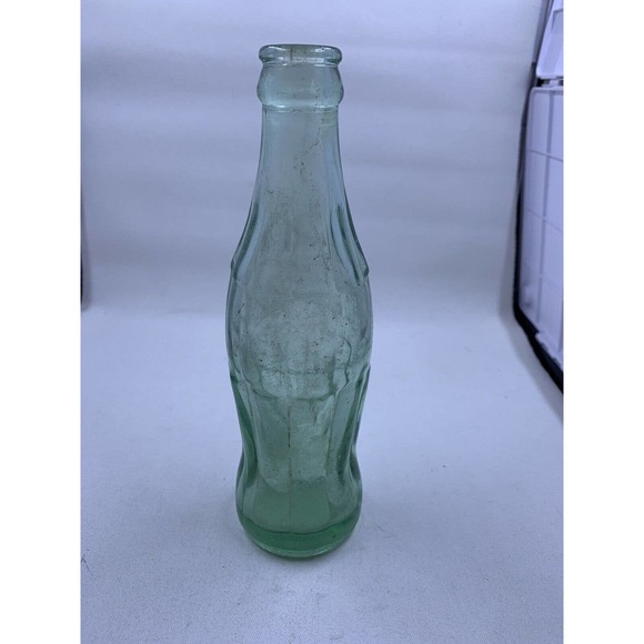 Vintage 1963 COCA COLA COKE GREEN GLASS BOTTLE Hobbleskirt 6.5oz - Picture 2 of 6